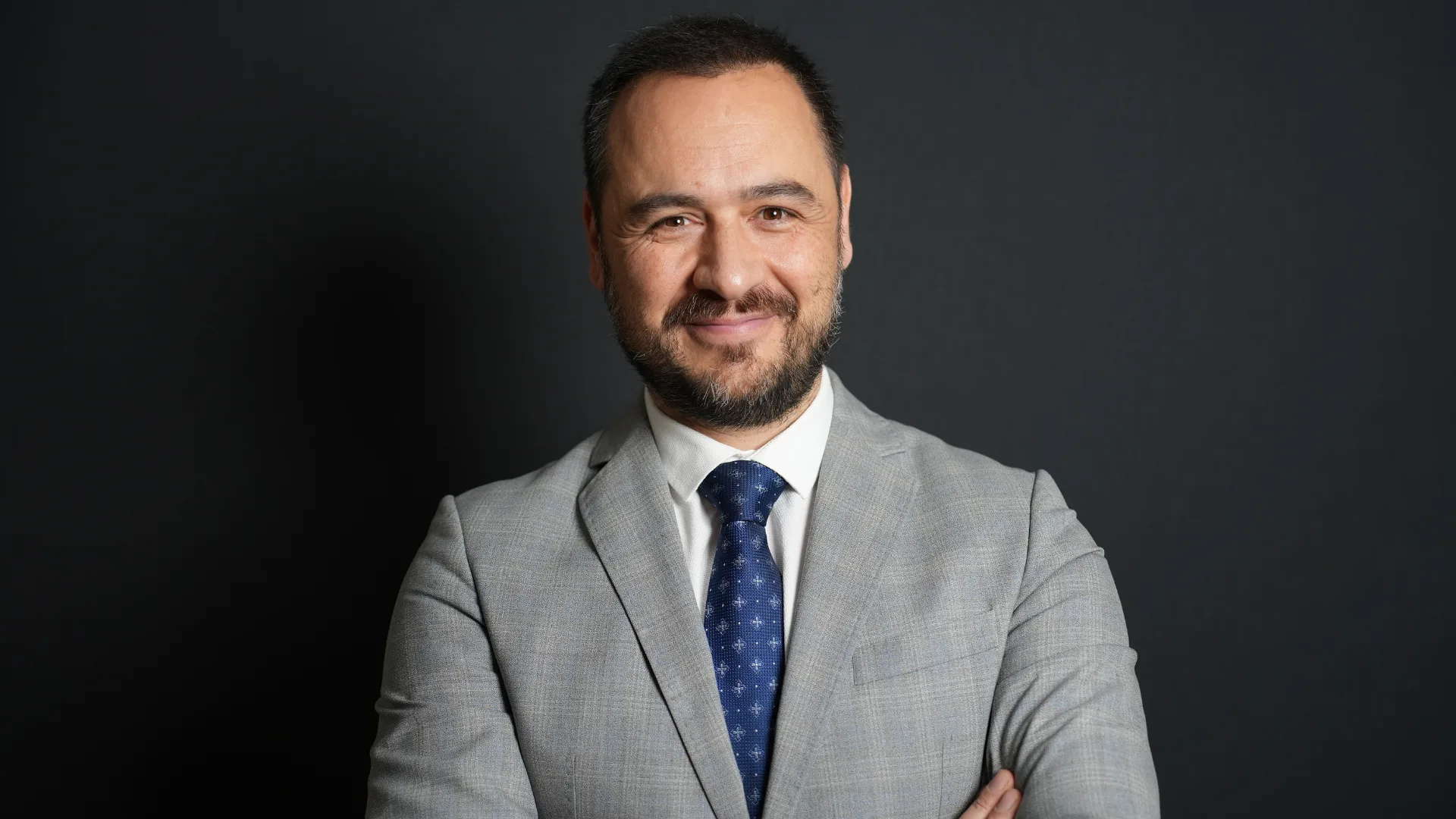 Dr. Mert Demirel biography image